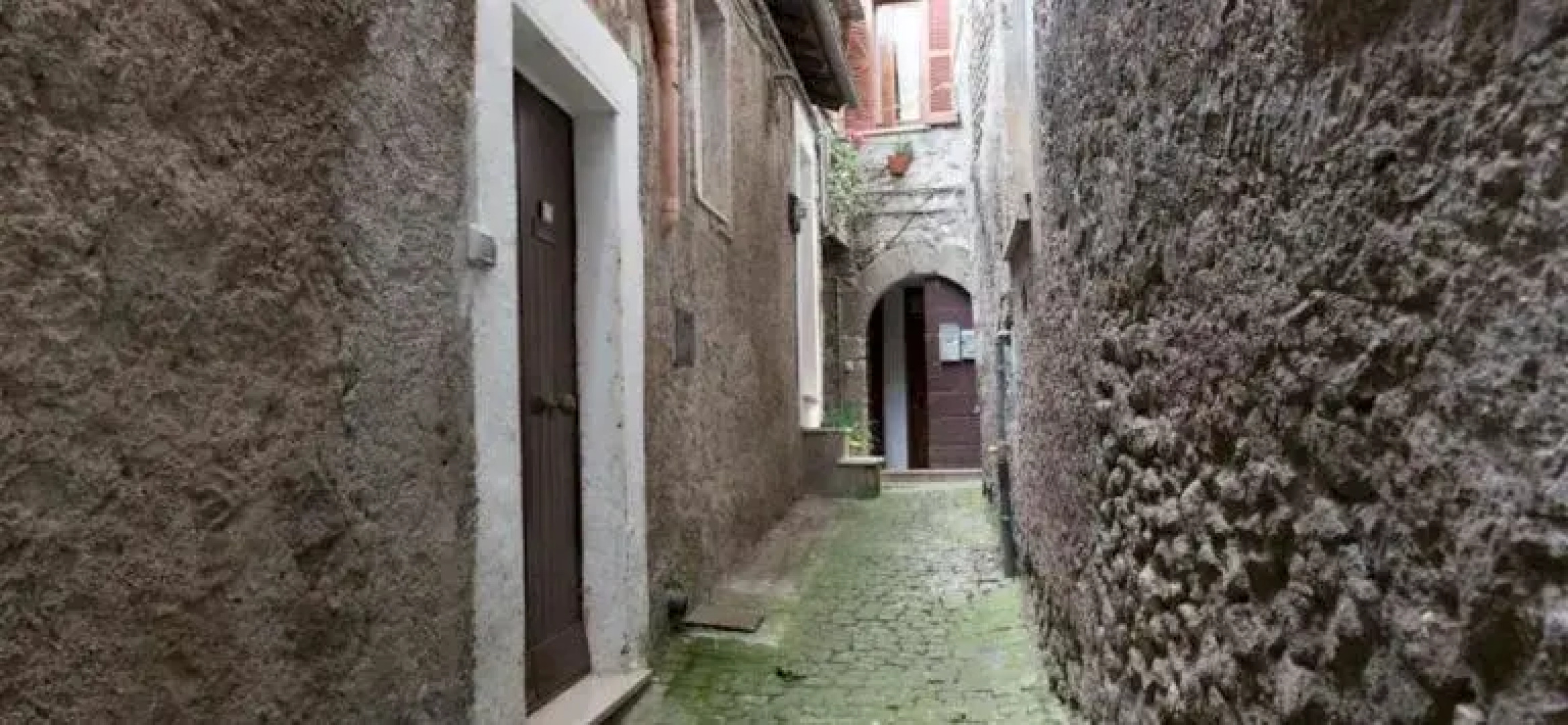 Genazzano Apartments by Thaz Italia