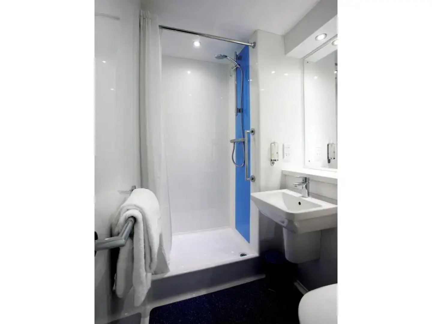 Travelodge Newbury Chieveley M4