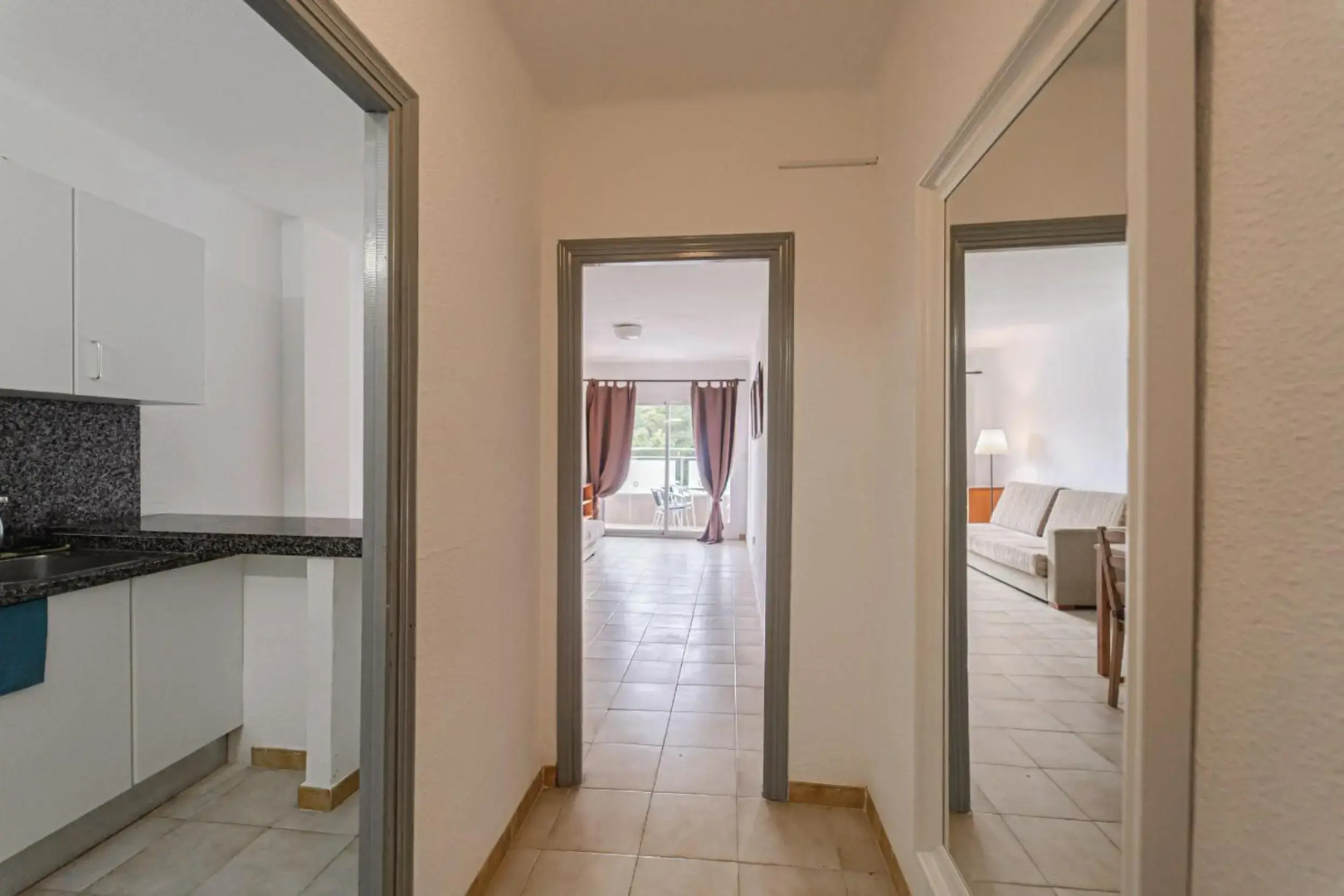 El Cortijo Apartments