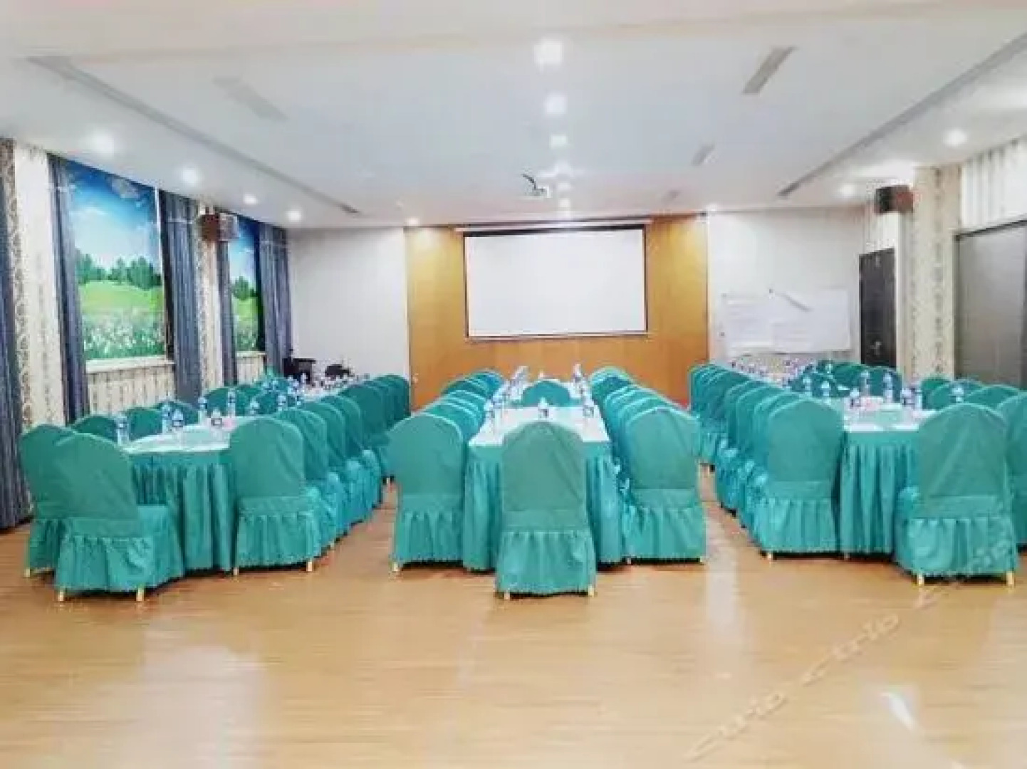 Hangzhou Wangjiajing Hotel