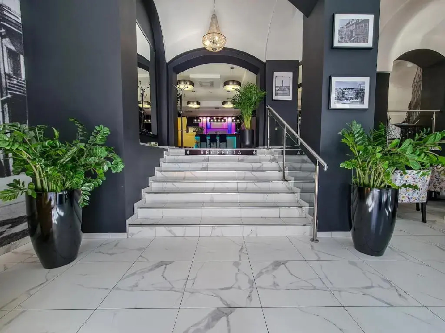 No1 Bed & Breakfast Lounge