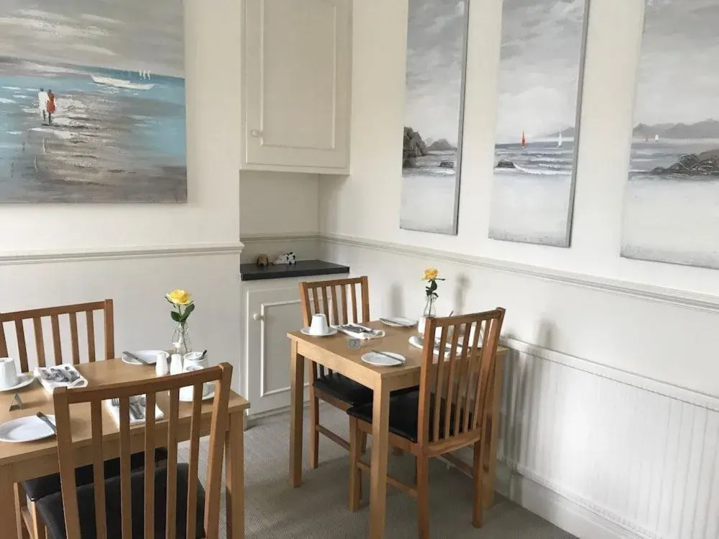 Coombe Bank Guest House