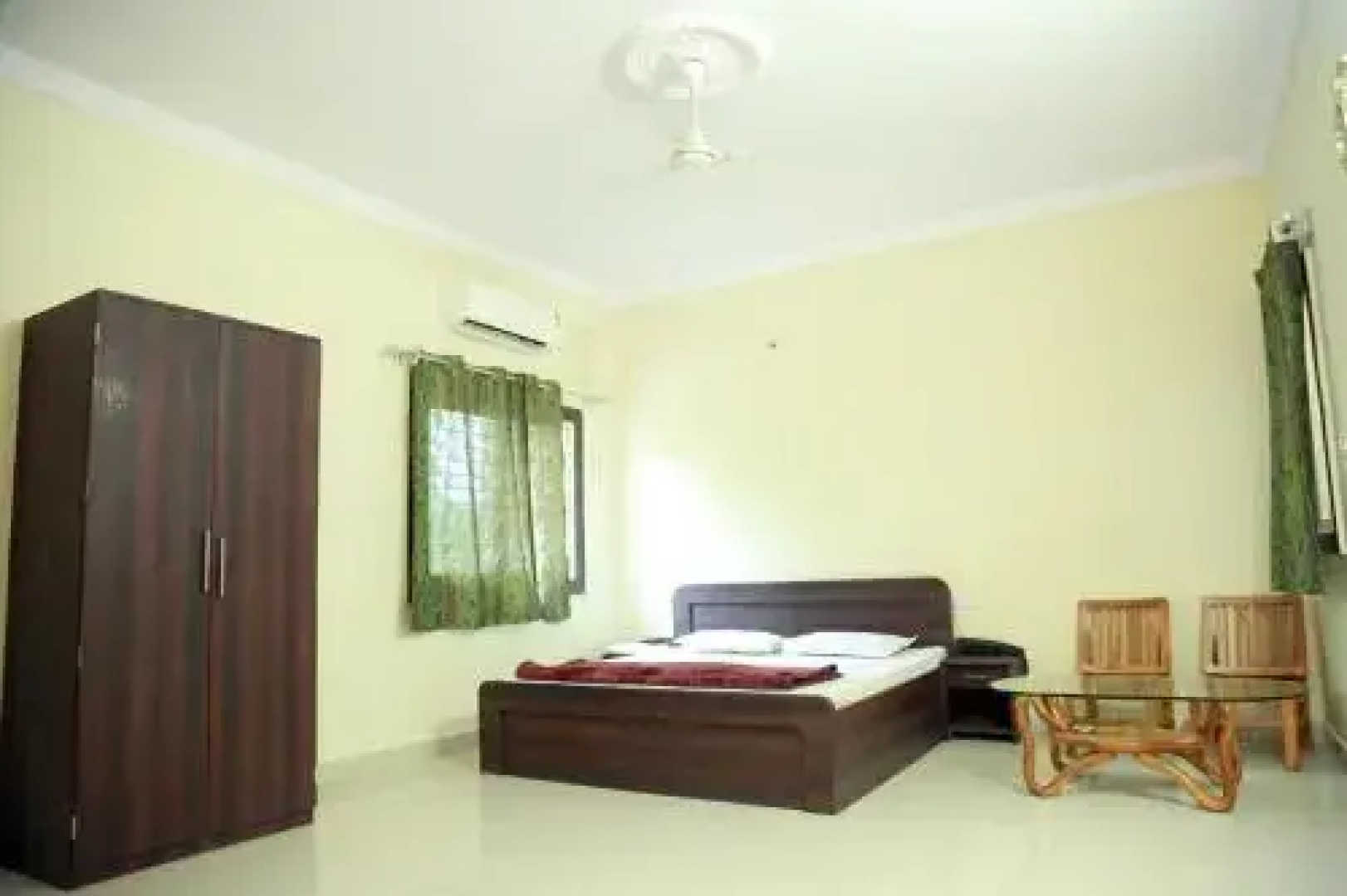 Hotel Shri Narayan palace