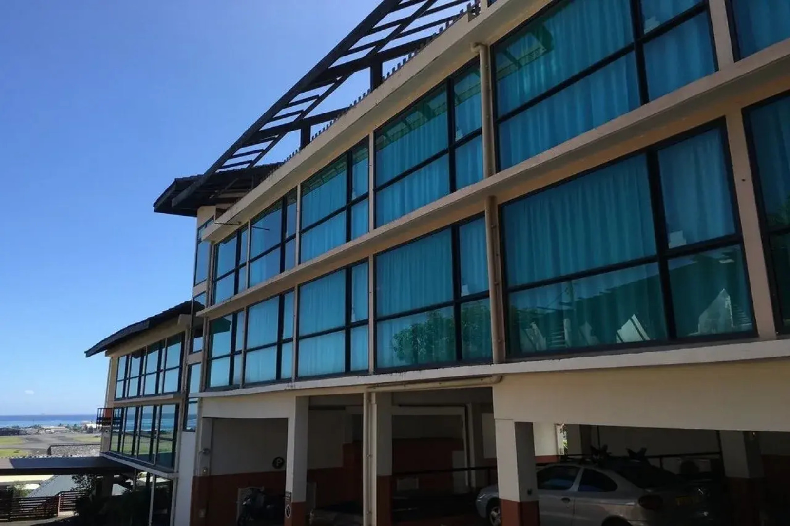 Tahiti Airport Motel