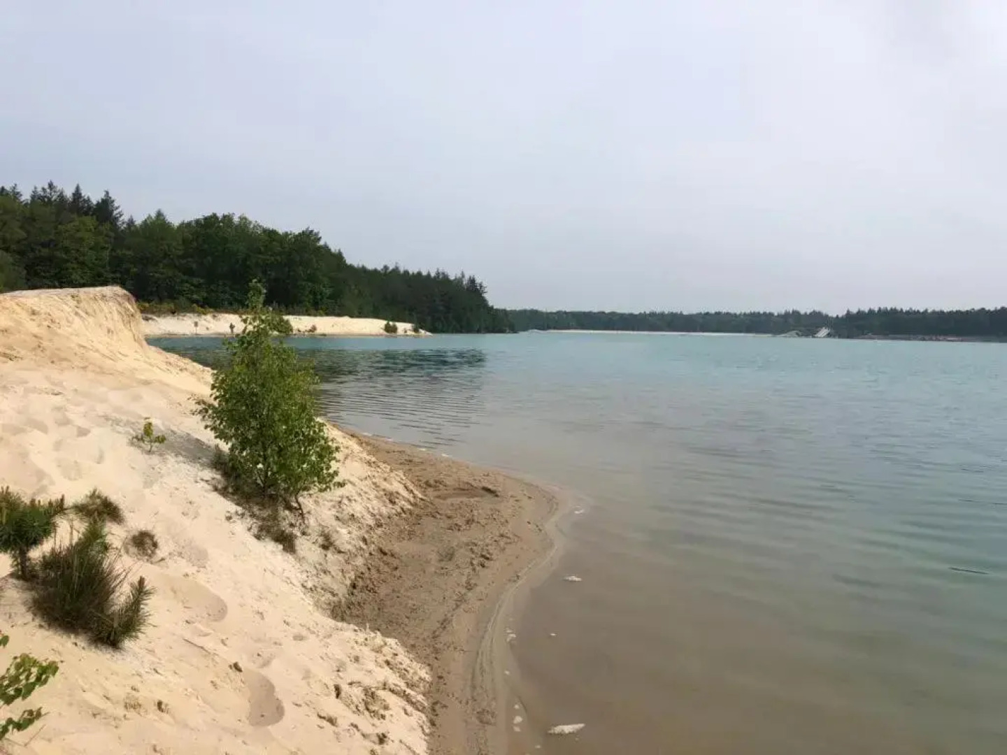 Stijlvolle bungalow nabij prachtige zwempoel