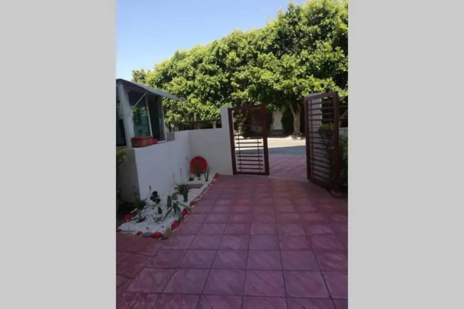 La Siesta Bel appartement bord de mer avec piscine