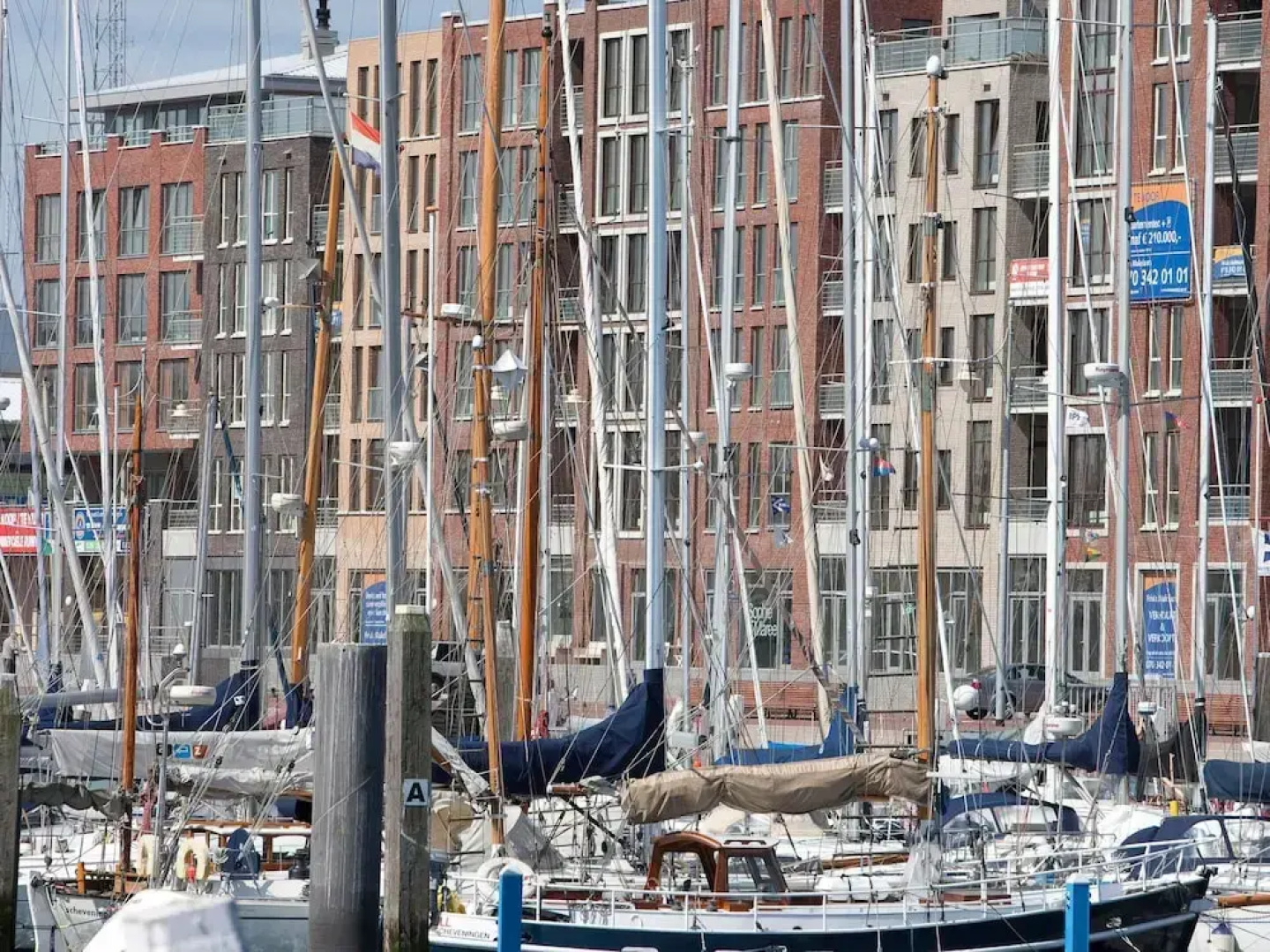 Modern Apartment 500 m From the Centre of Scheveningen