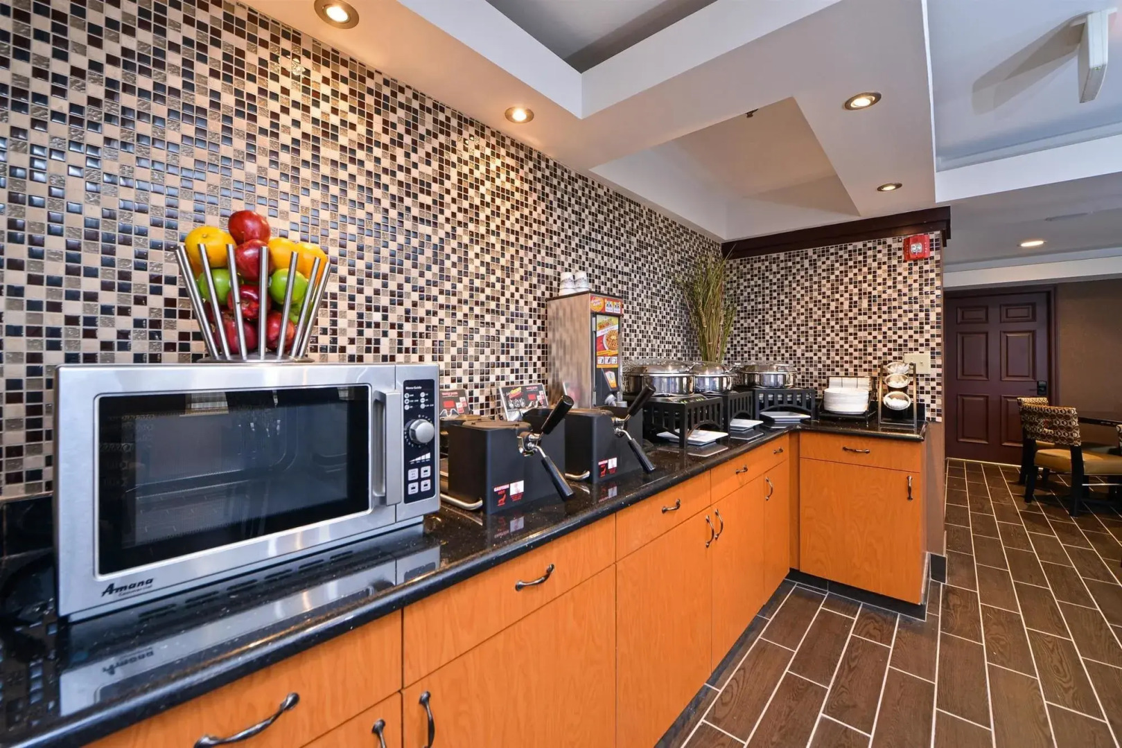 Best Western Plus Glenview Chicagoland Inn & Suites