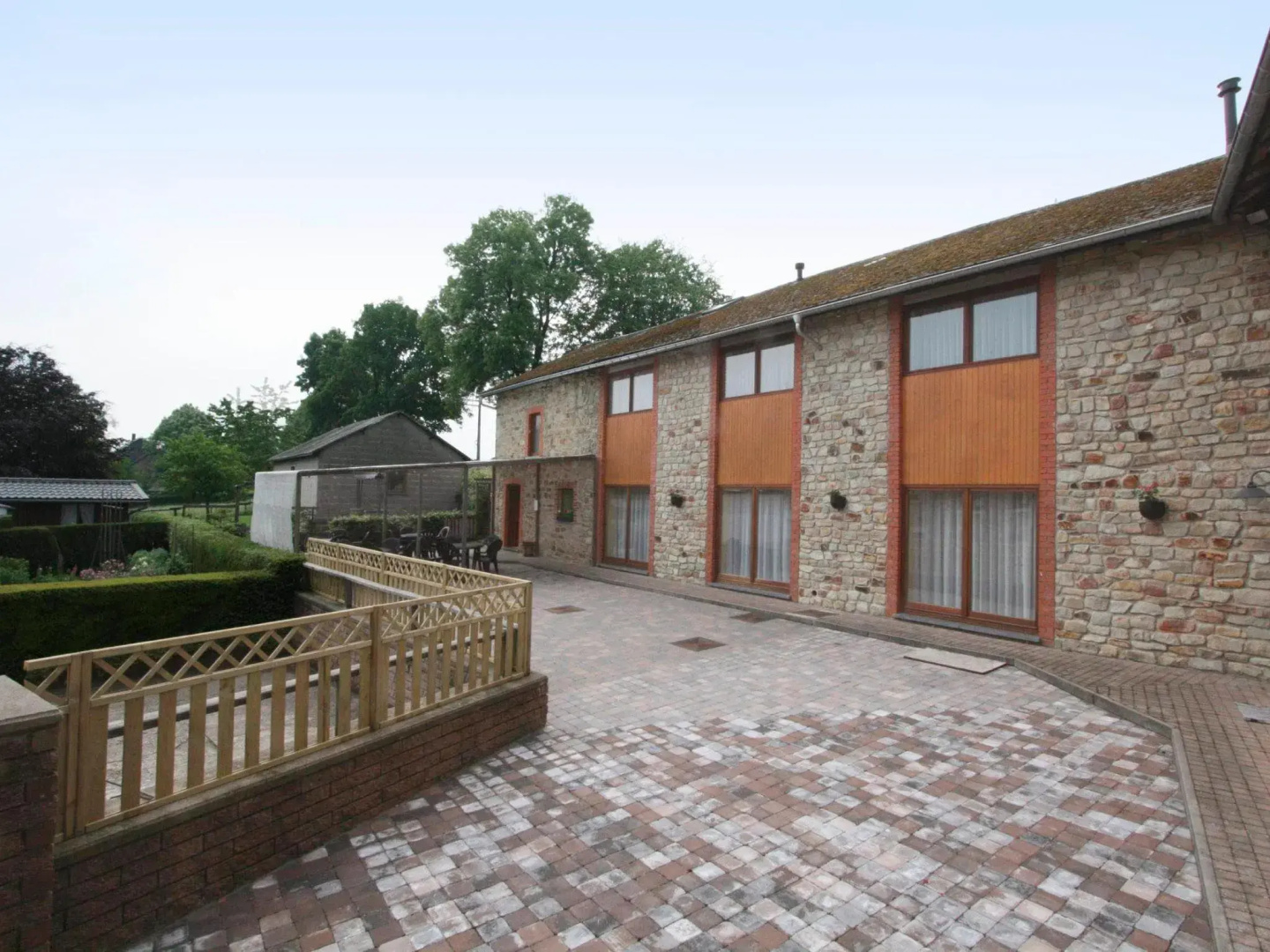 Spacious Stay With Terrace