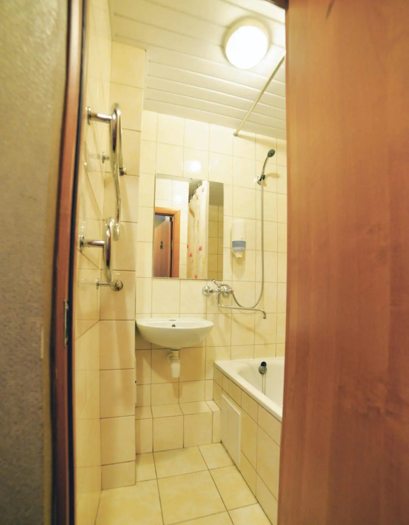 LEU Guest House