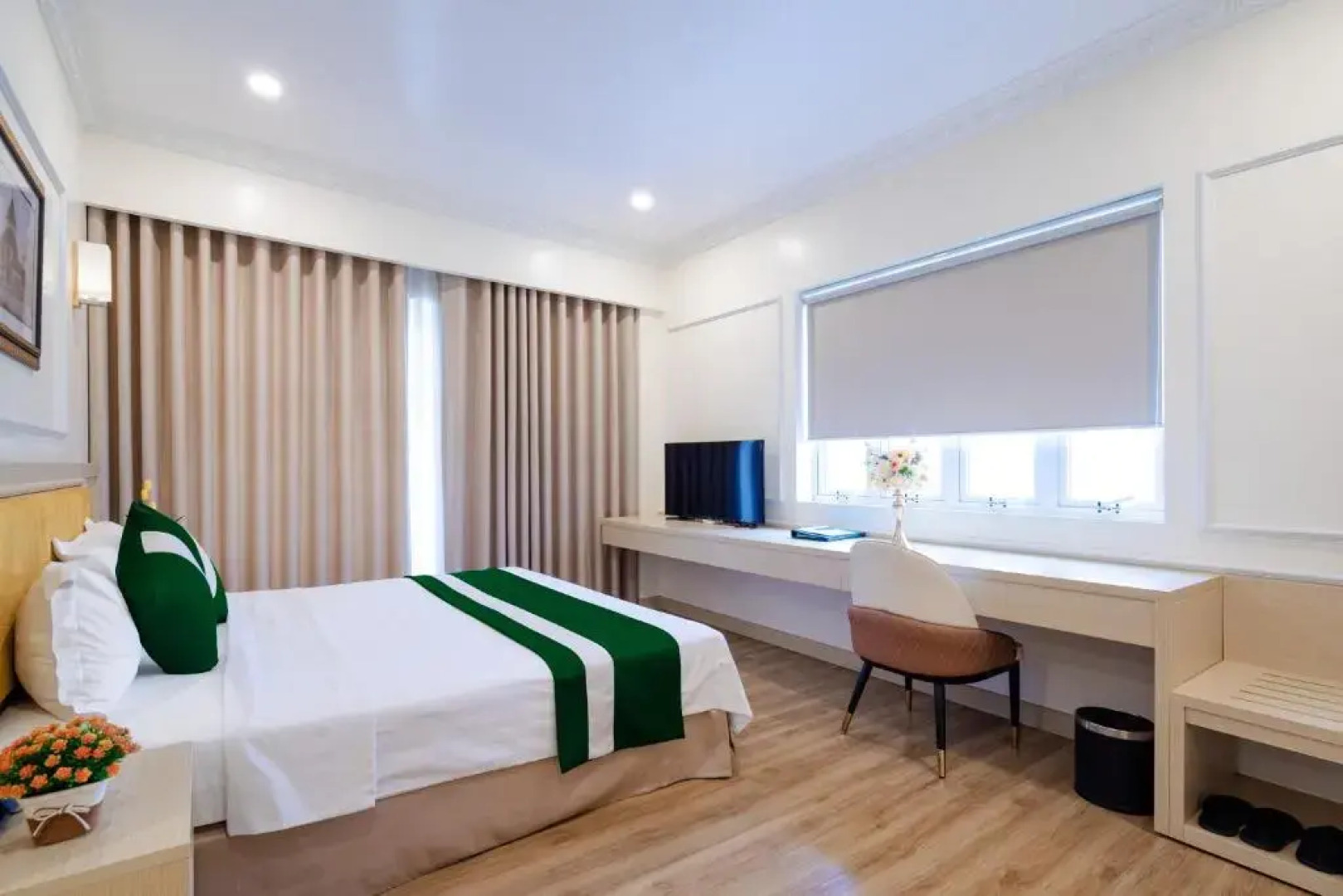 White Palace Lam Son