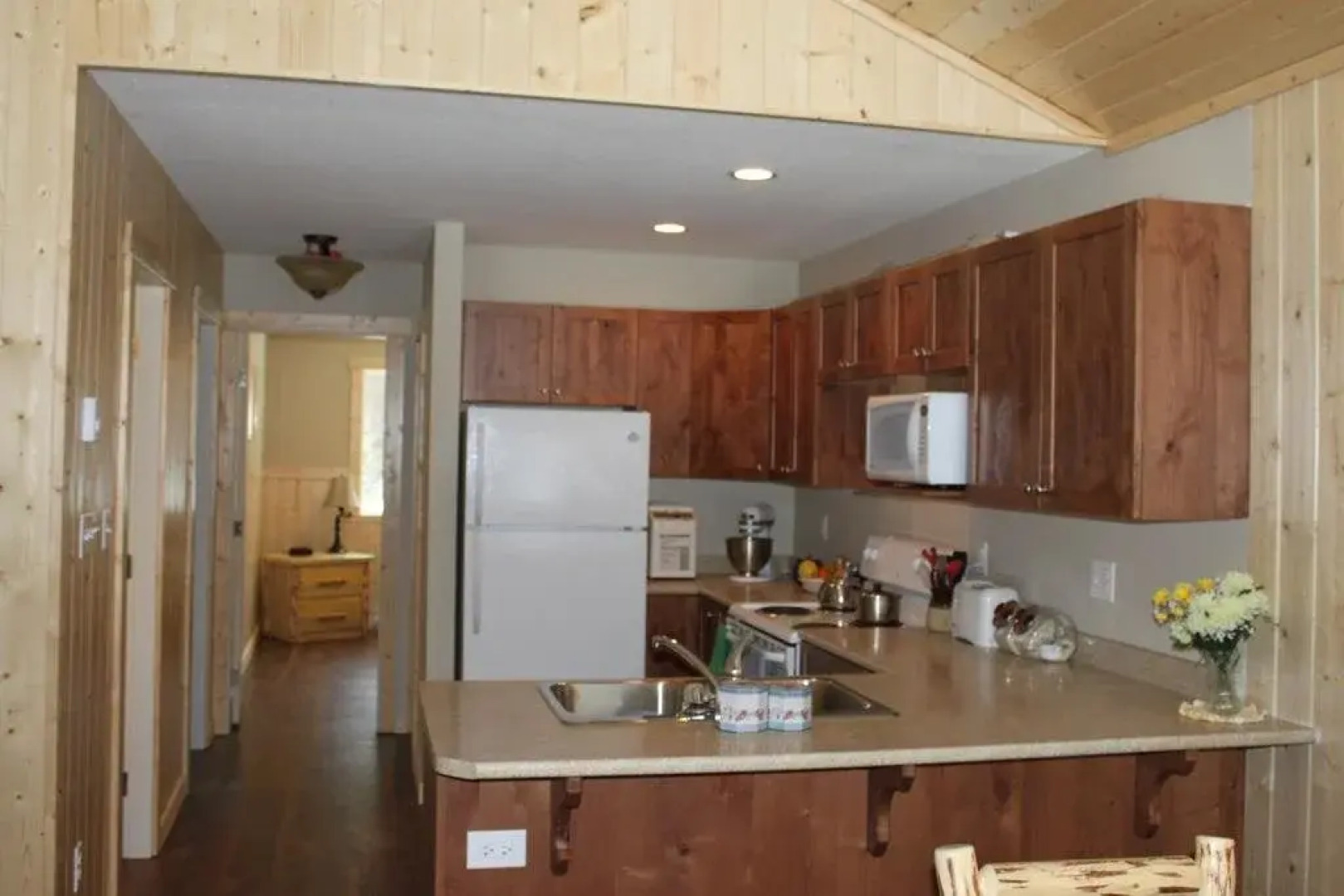 Sunshine Valley Rv Resort & Cabins