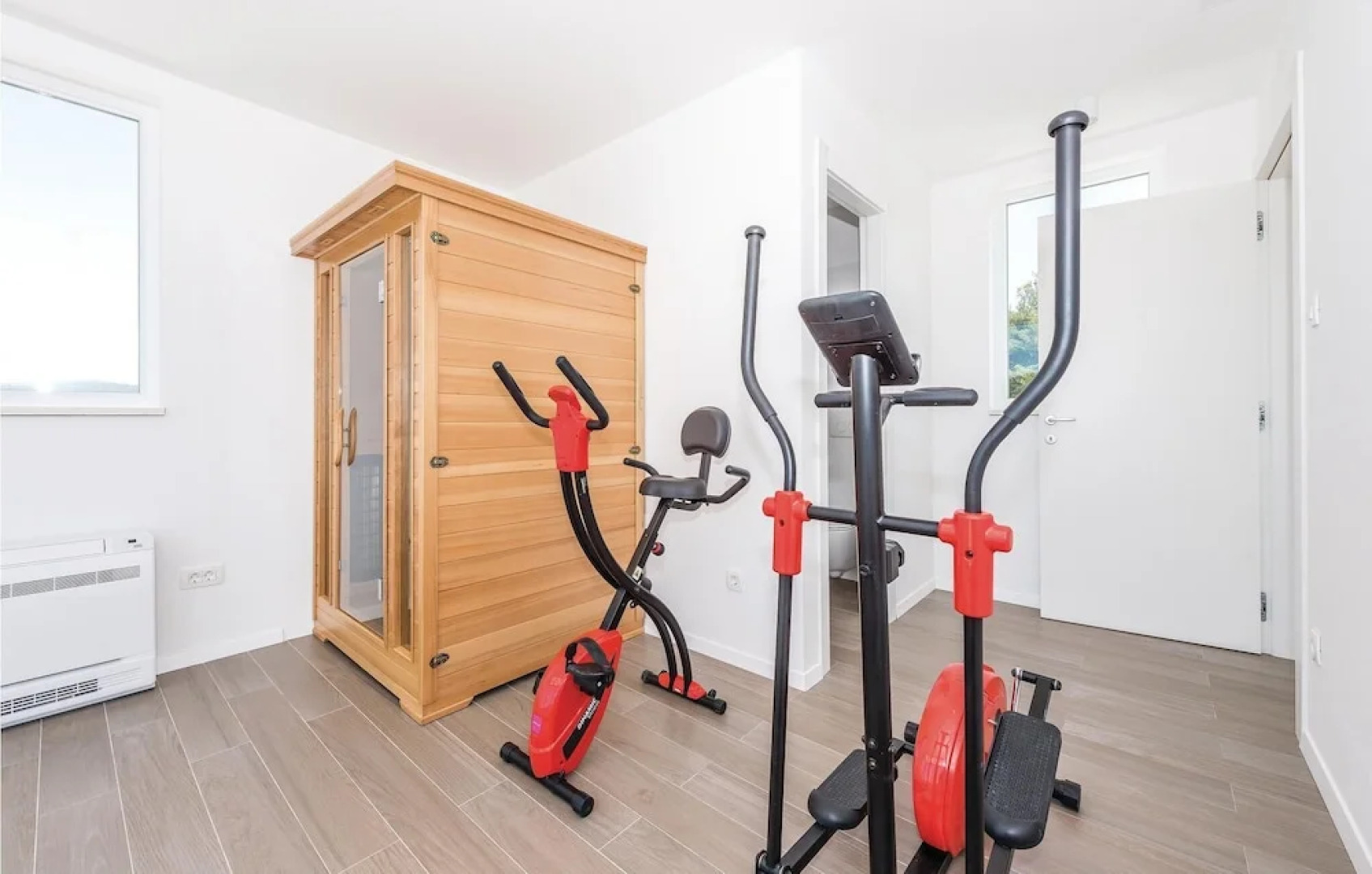 Amazing Home in Rogoznica with Hot Tub, Sauna & 3 Bedrooms