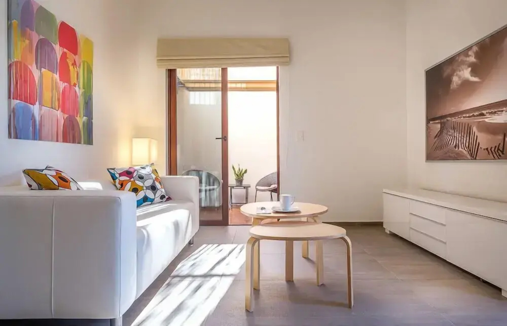 The Vibe Bed & Breakfast - Adults Only