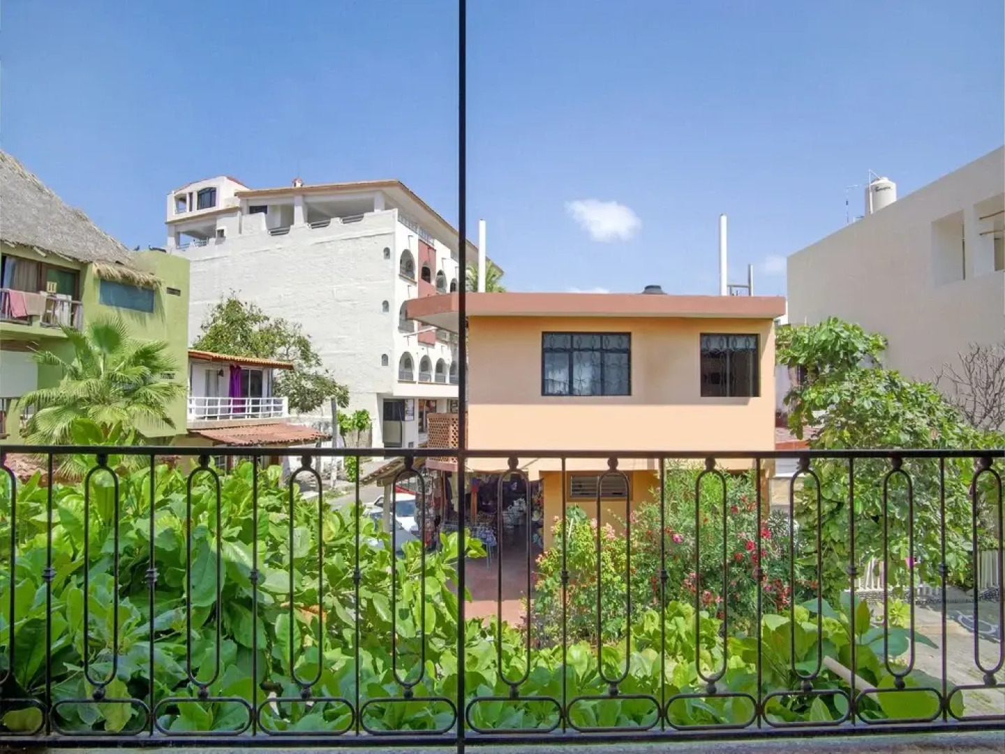 Hotel Casa Chiros