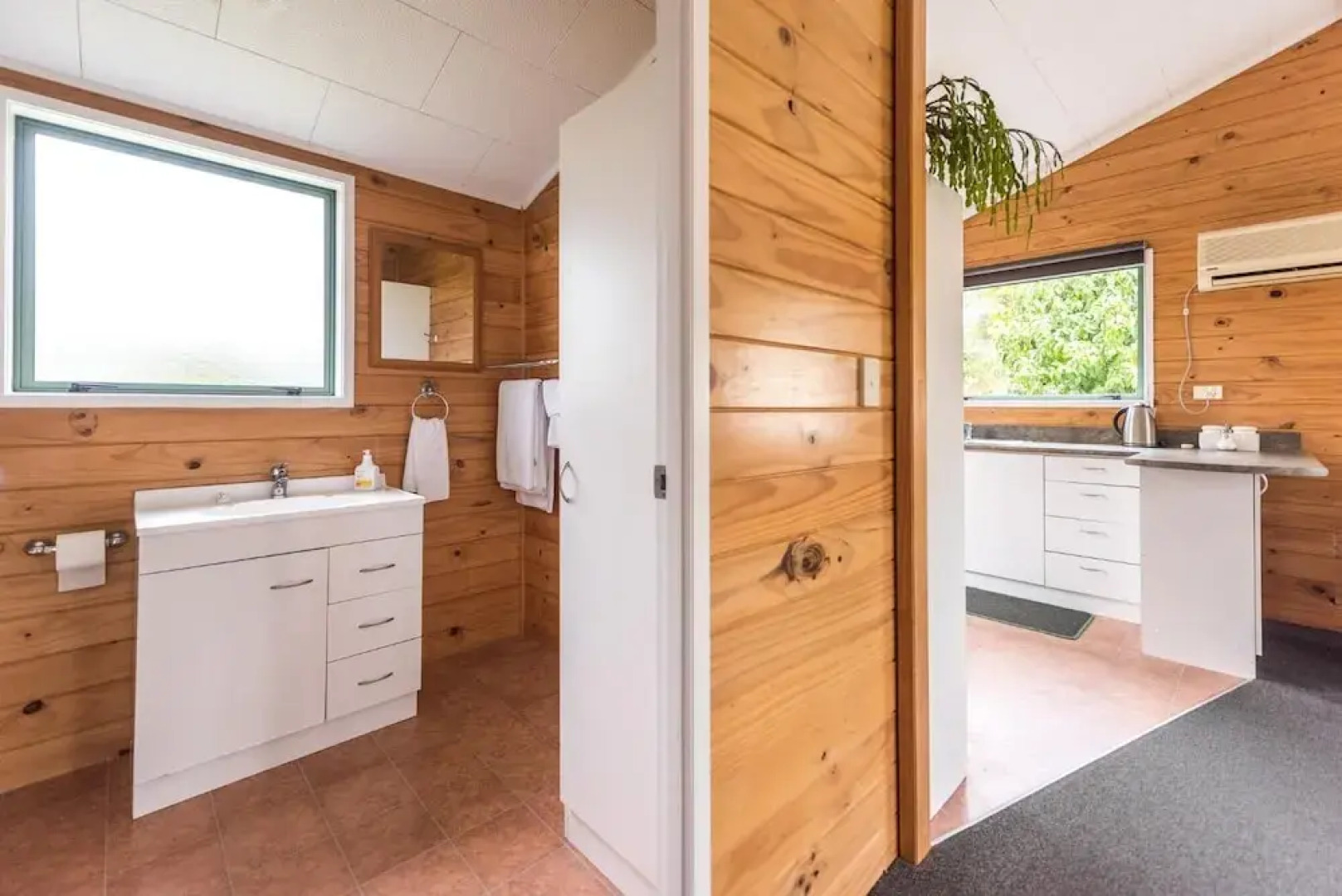 Off The Beaten Track Accommodation