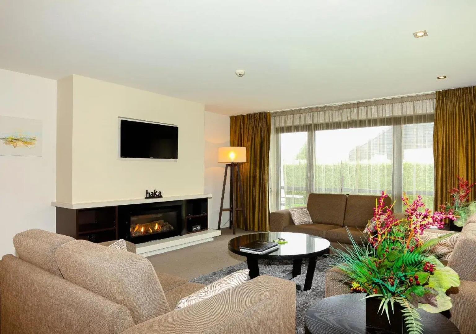 Village Lake Apartments