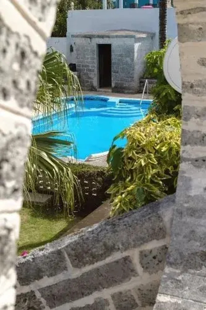 Sandpiper Apartments