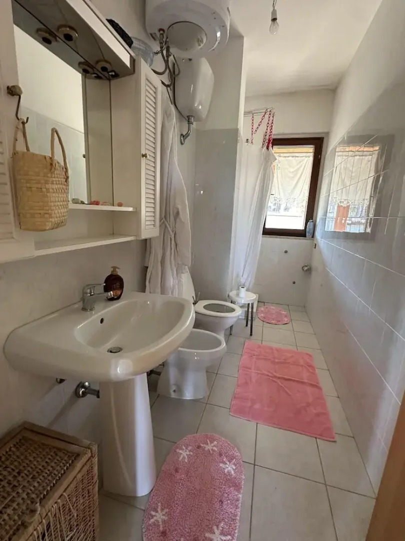 2 Bed Villa - Sleeps 4 - Pets - Garden - Parking