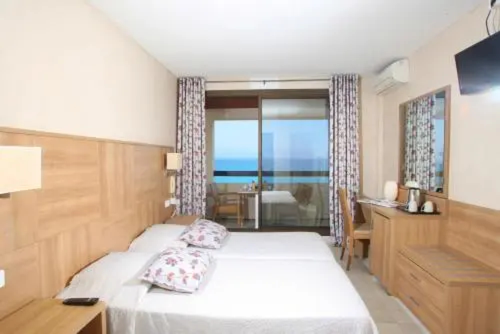 Hotel Beau Rivage