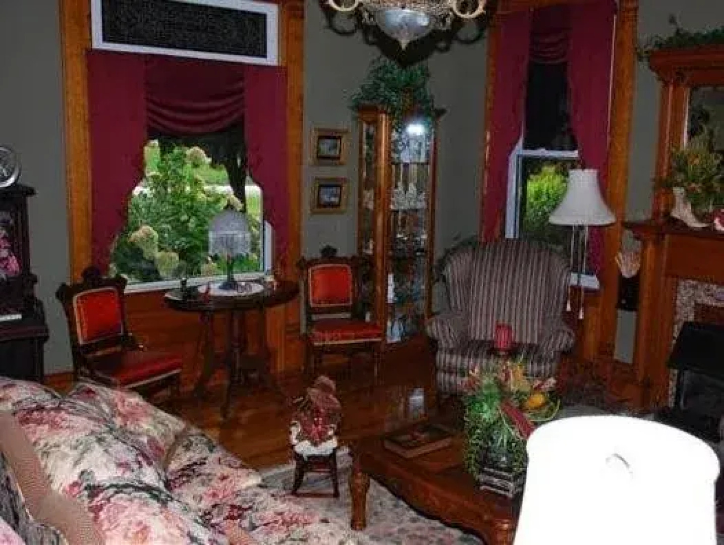 The Country Doll House B&B