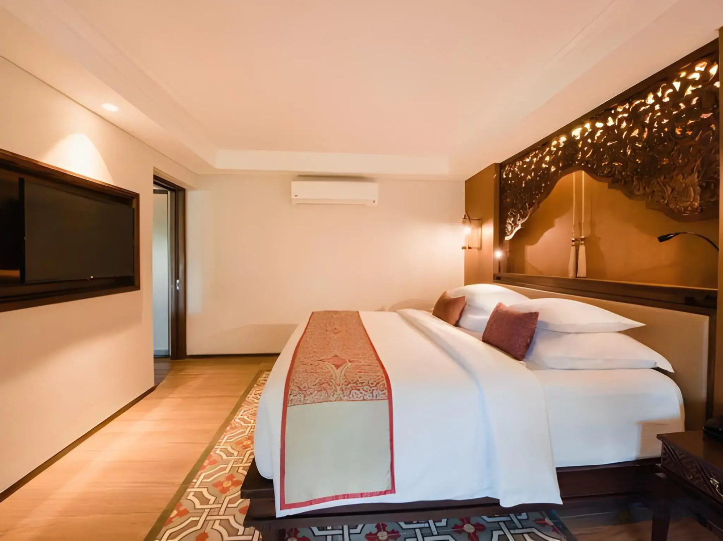 Курорт Ramayana Suites & Resort