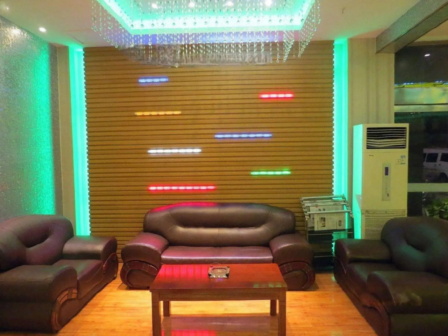 Wangjia Business Hotel (Gaoxin District Taishan)