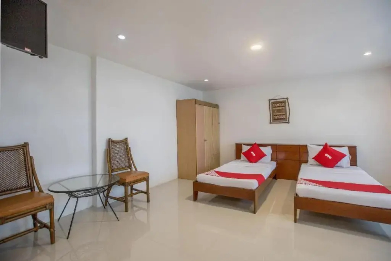 Sunrock Resort by OYO Rooms
