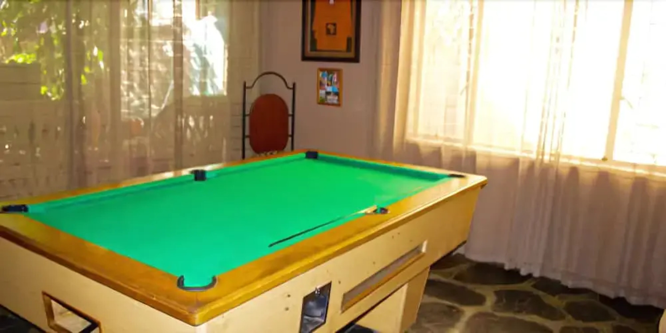 Old Vic Travellers Inn Nelspruit