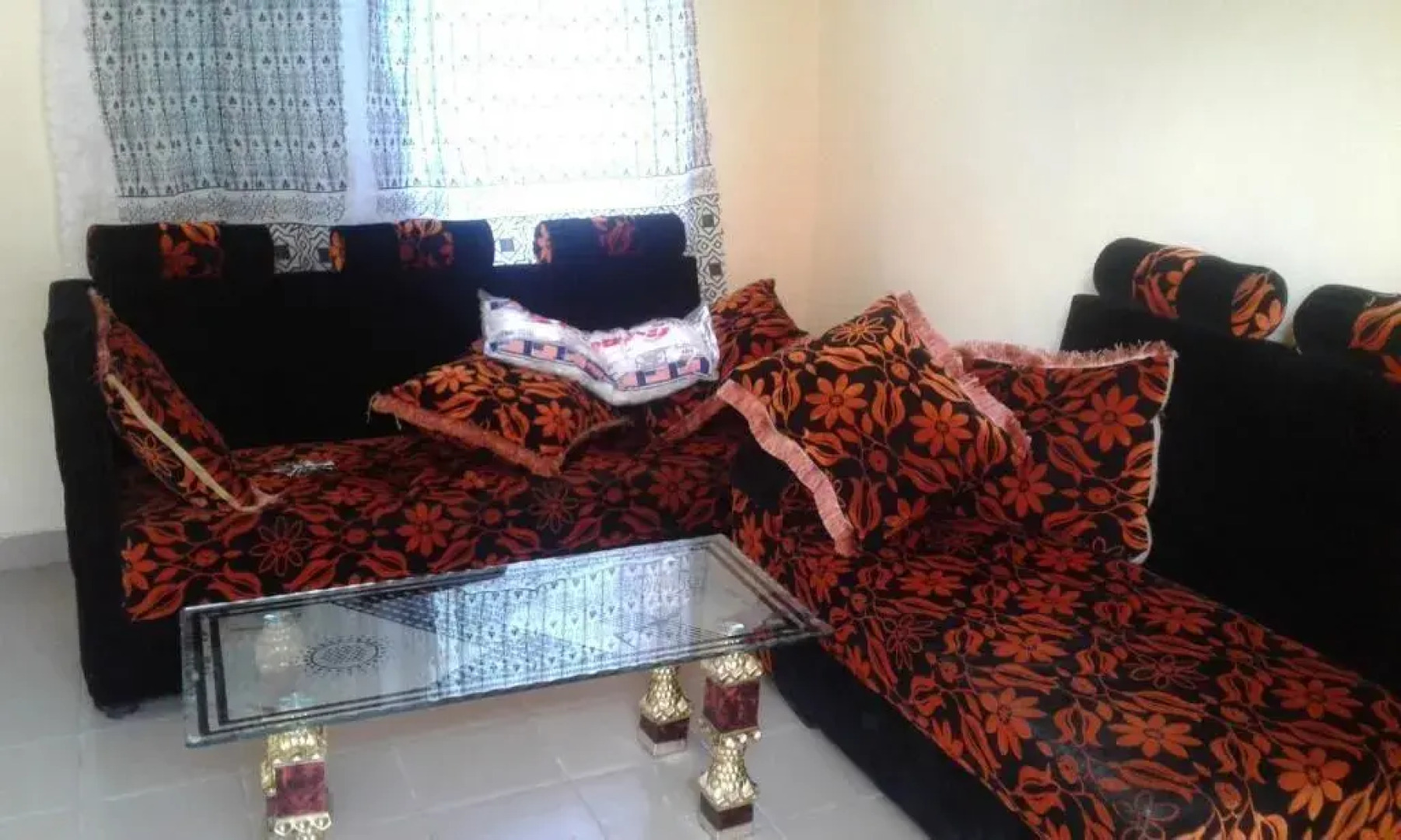 JJ&JE Family House - Hostel