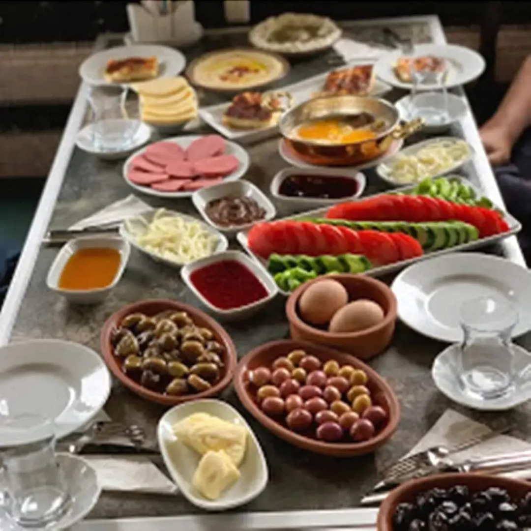 Sakli Cennet Esadiye