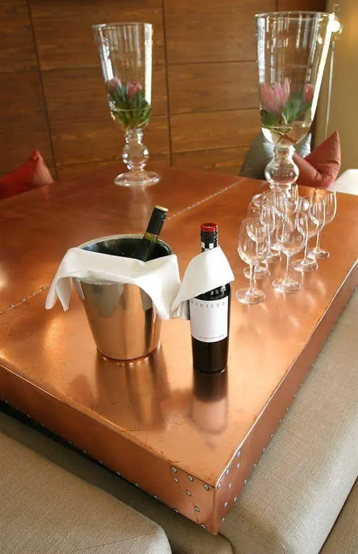 The Aviator OR Tambo