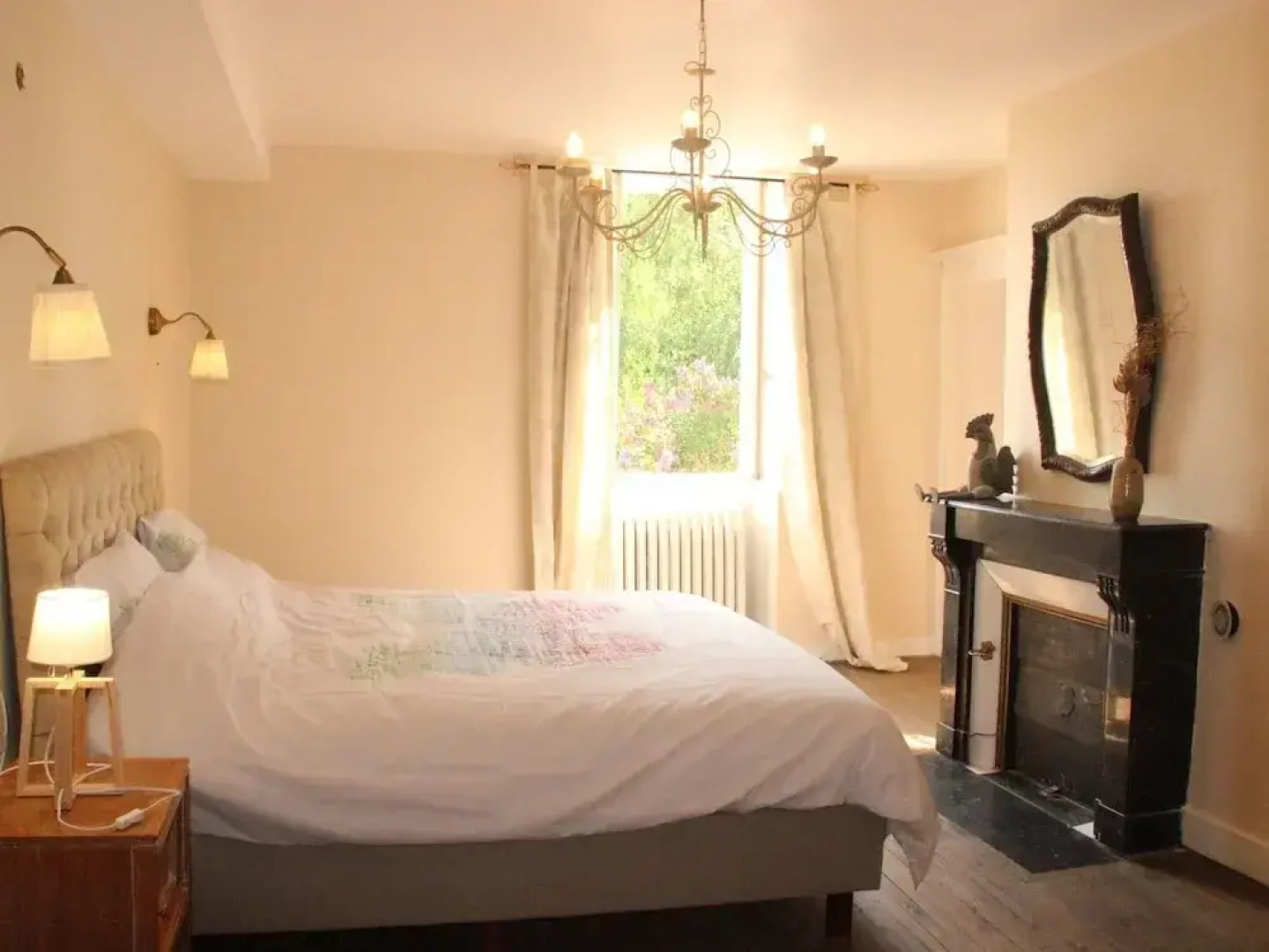 Boutique Holiday Home in Bouix With Garden