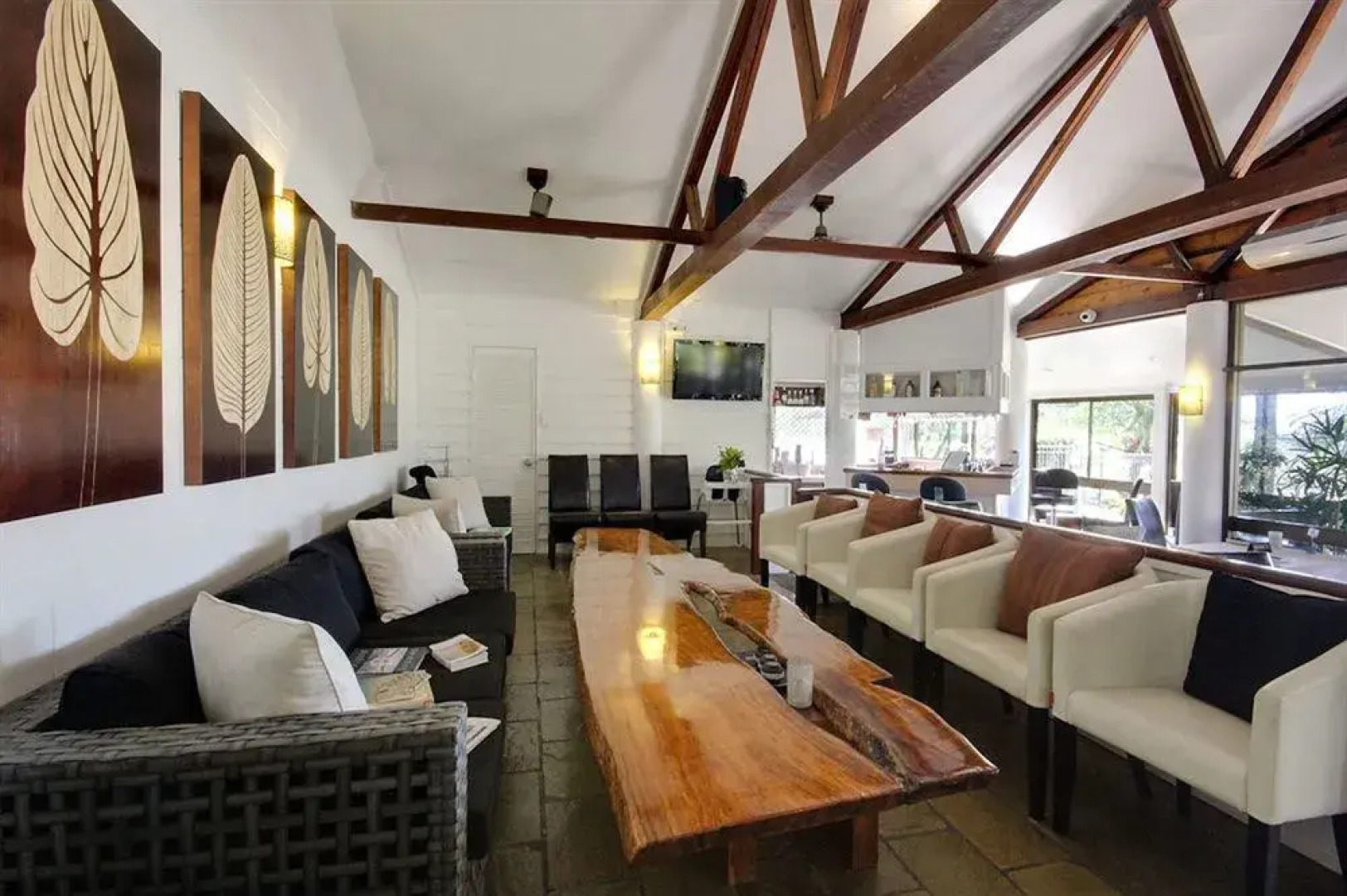 Best Western Colonial Palms Motor Inn