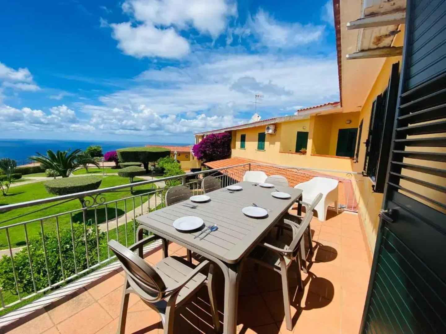 Marasusa Apartment Sunset