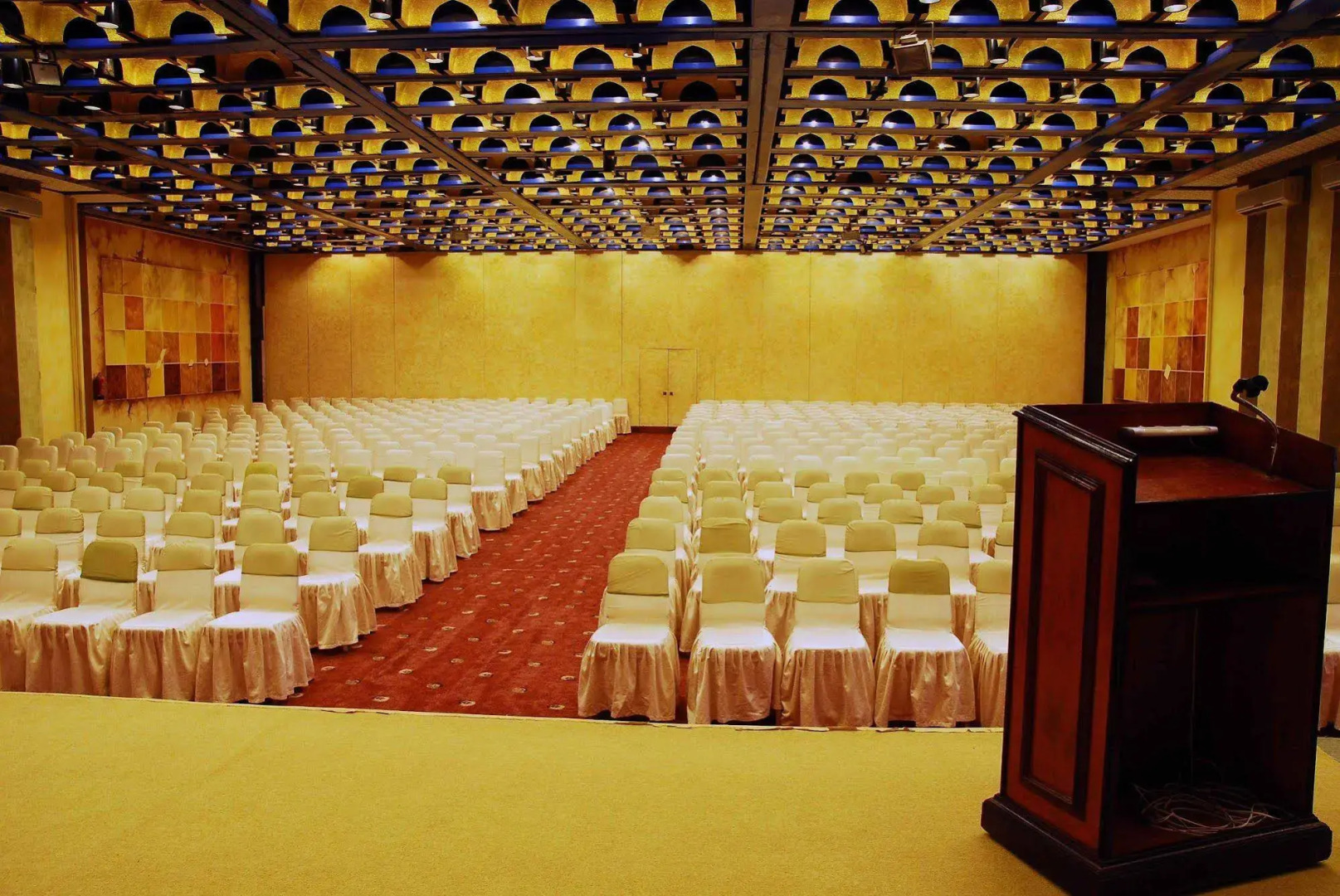 Dhahran International Hotel