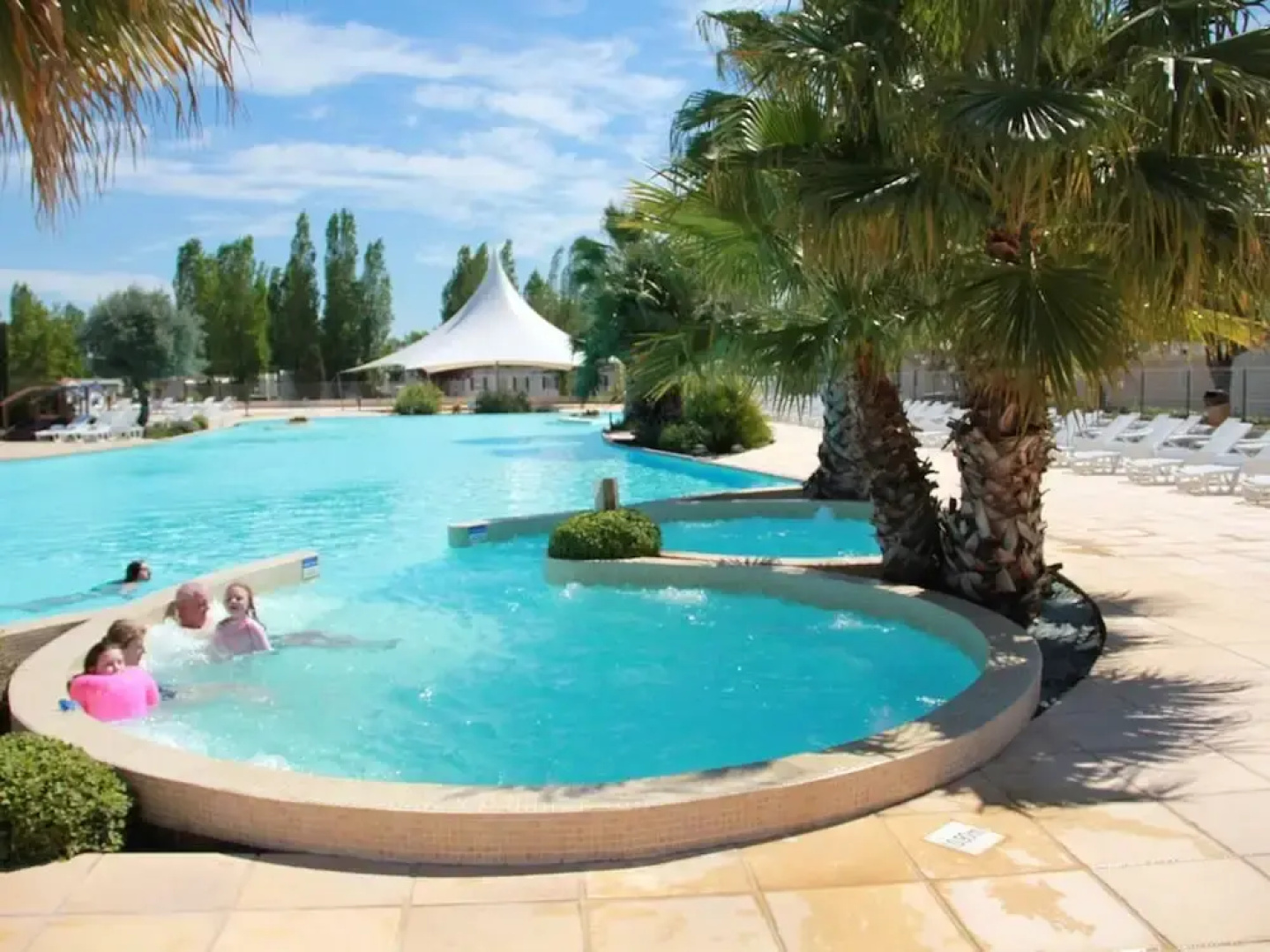 Bungalow With 3 Bedrooms in Vias, With Shared Pool and Furnished Garden - 2 km From the Beach
