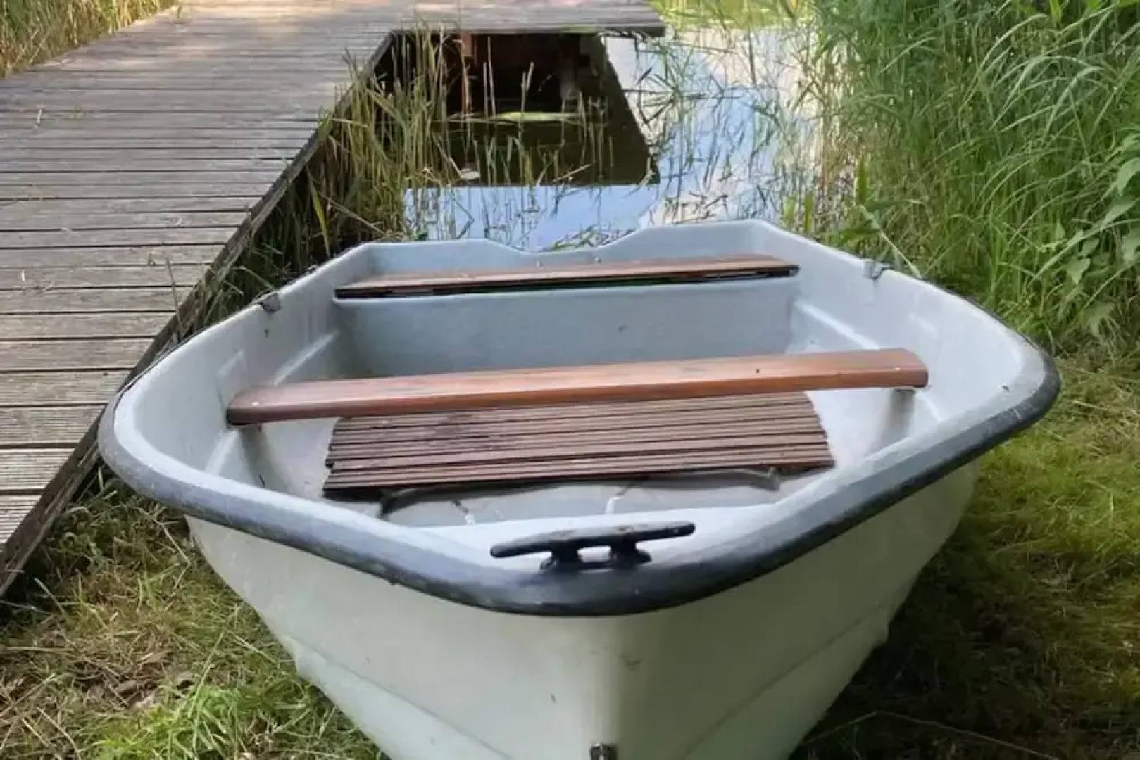 Holiday Home by Lake Klepnicko With Pier