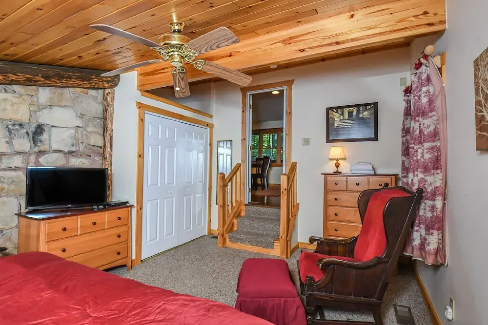 Tucked Inn 4 Bedroom House
