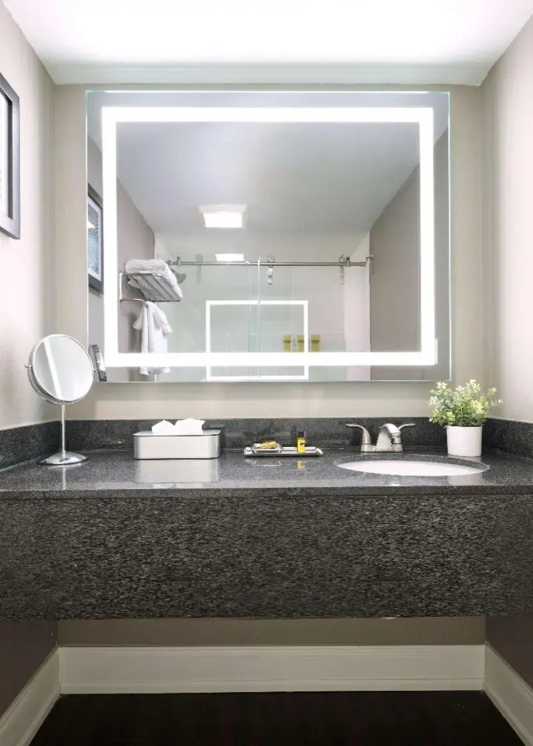 Comfort Inn & Suites Pottstown Eastern Gateway