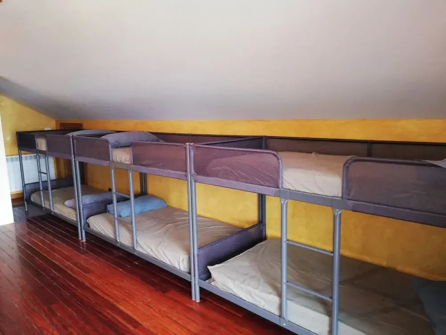 Hostel Limens Beach Center