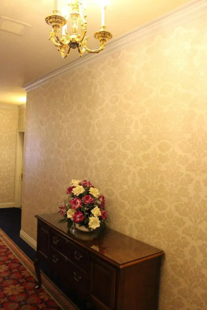 Carlyle Hotel