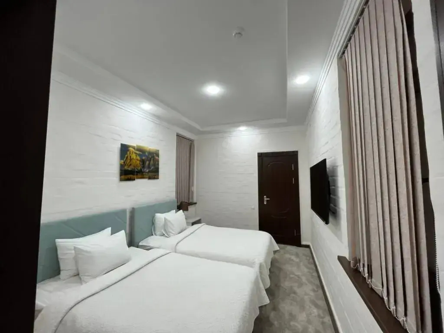 Эверест Плаза