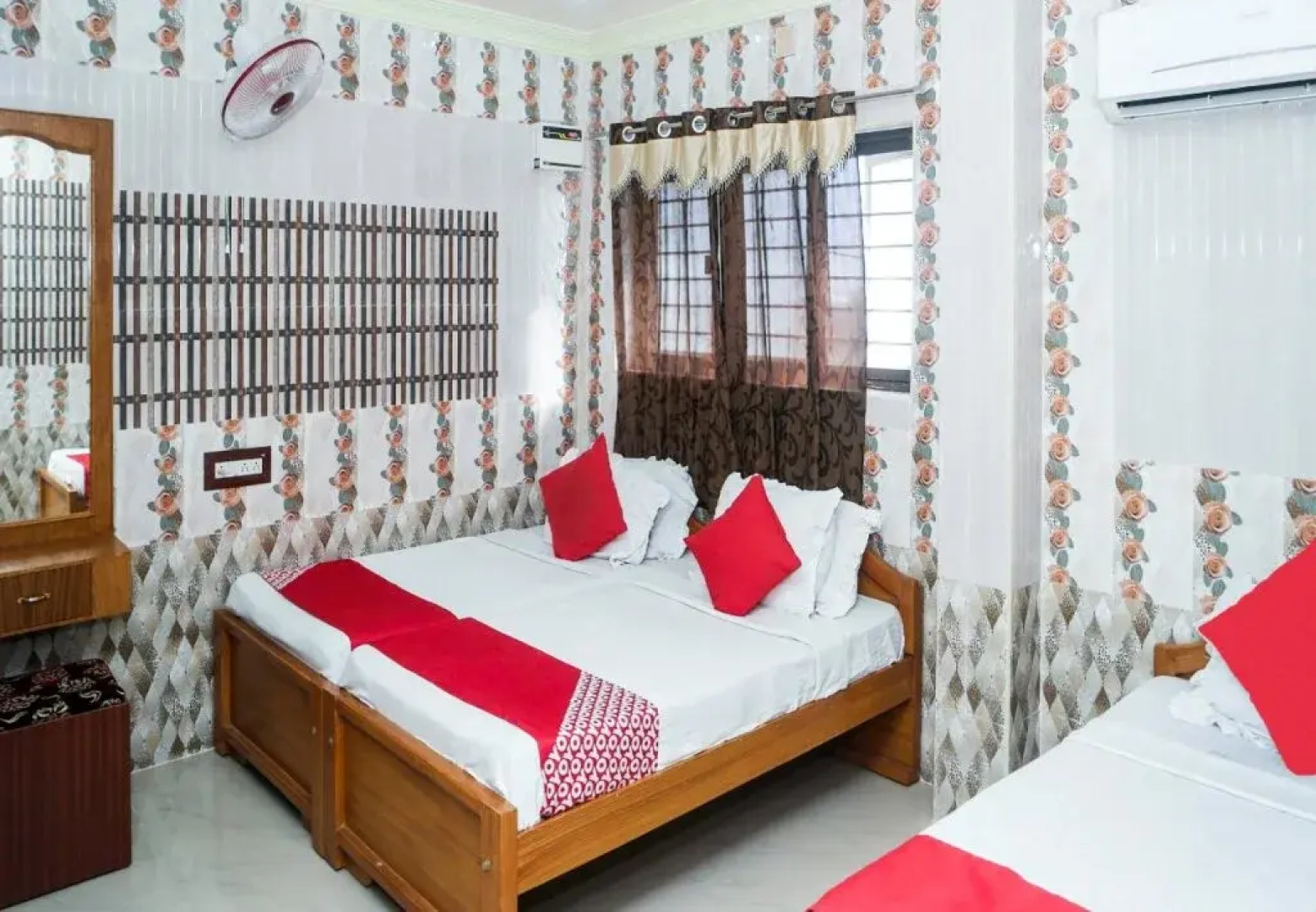 Rasul Royal Home By OYO Rooms