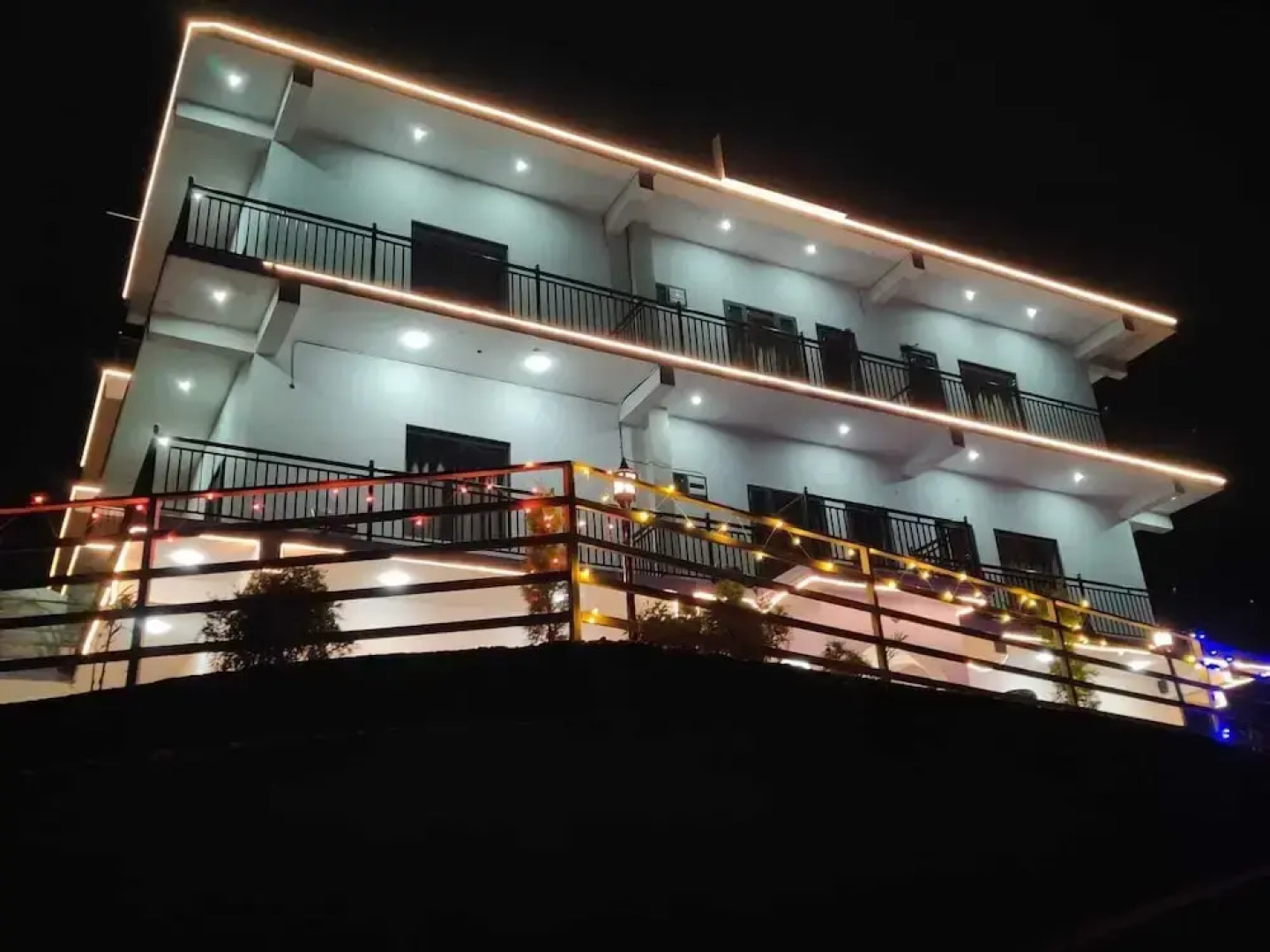 Jaitak Resort By Pine