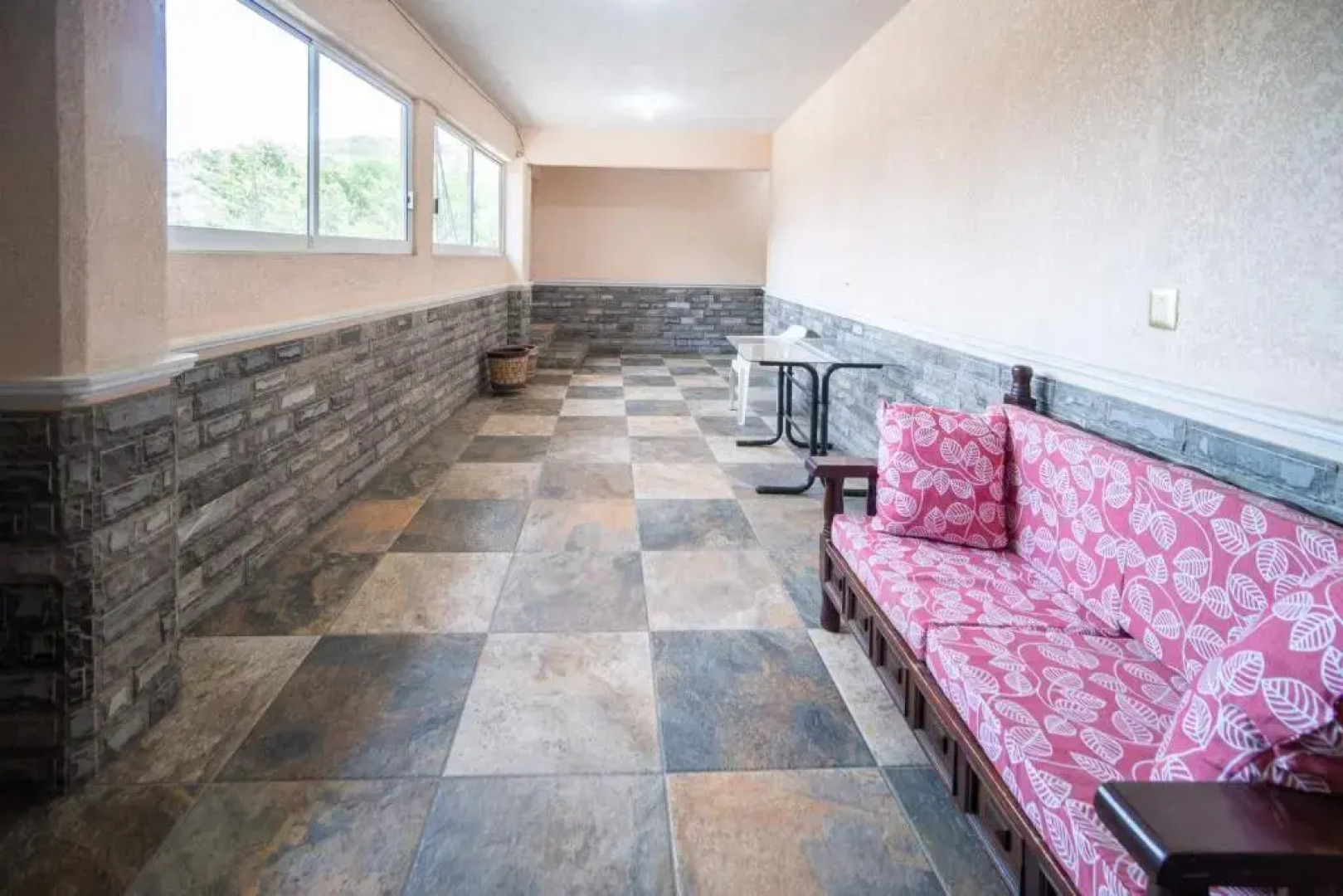 PENINSULA STAYS Business Hotel 2 CAMAS Matrimoniales