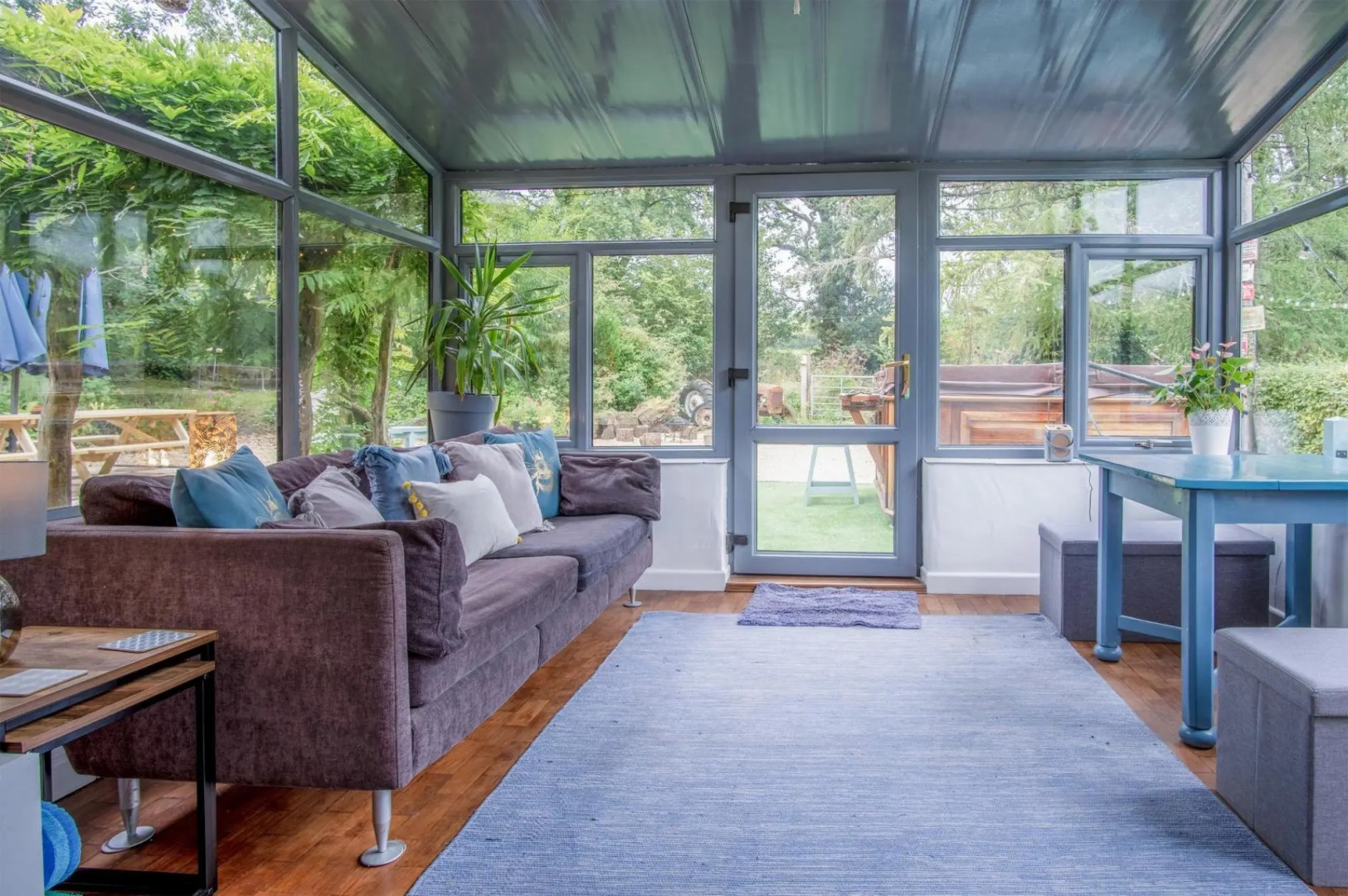 White Mill - 4 Bedroom Holiday Home - Lampeter Velfrey - Narberth