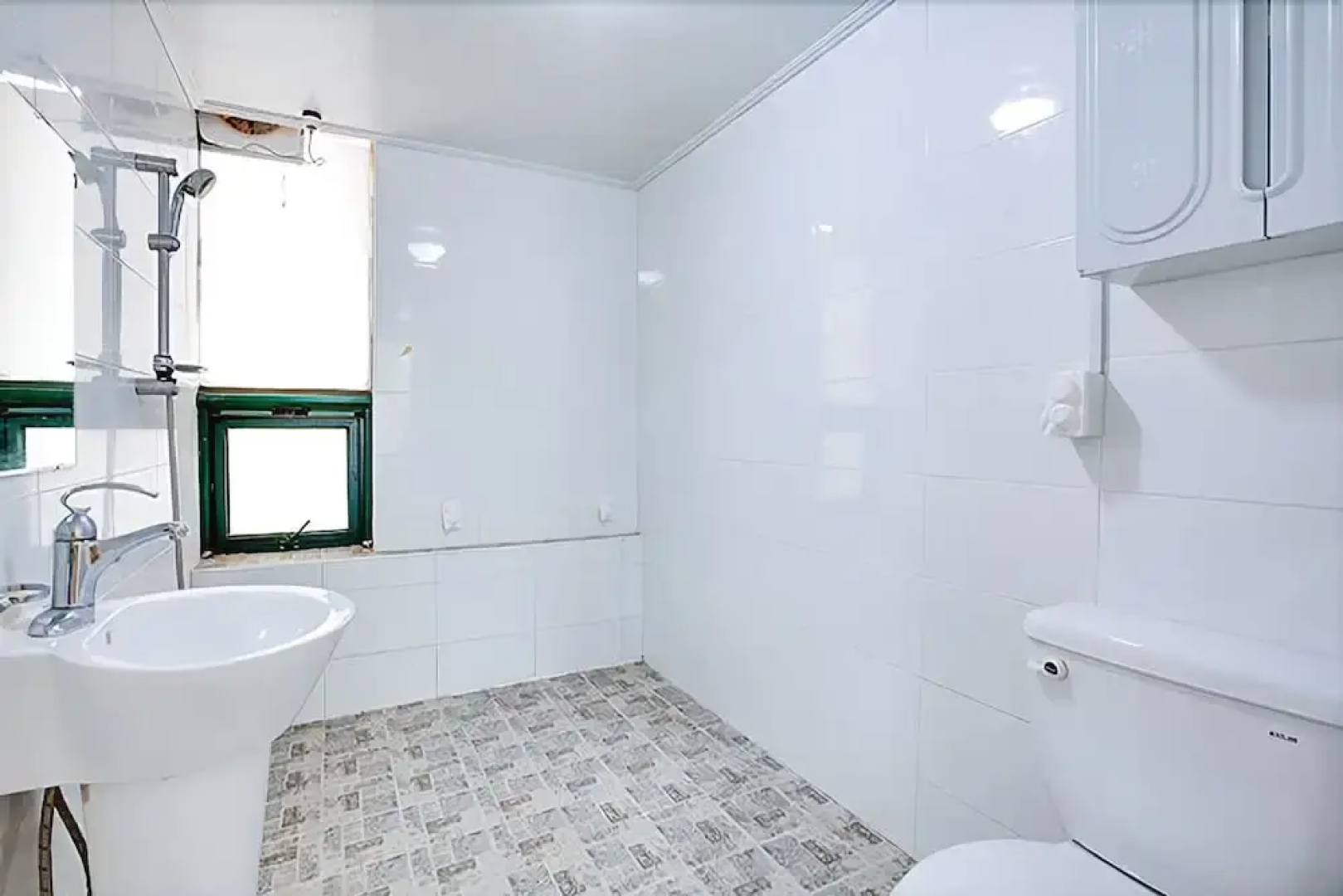 Yangpyeong Over the Mountain Pension