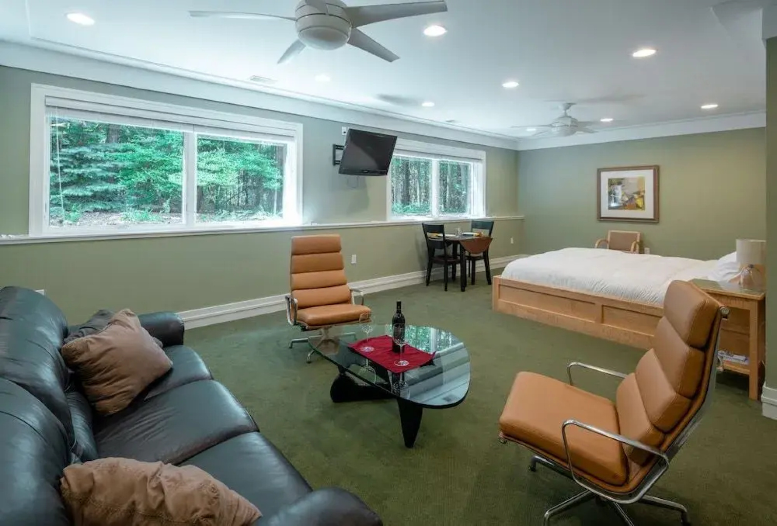 Pigeon Creek Inn