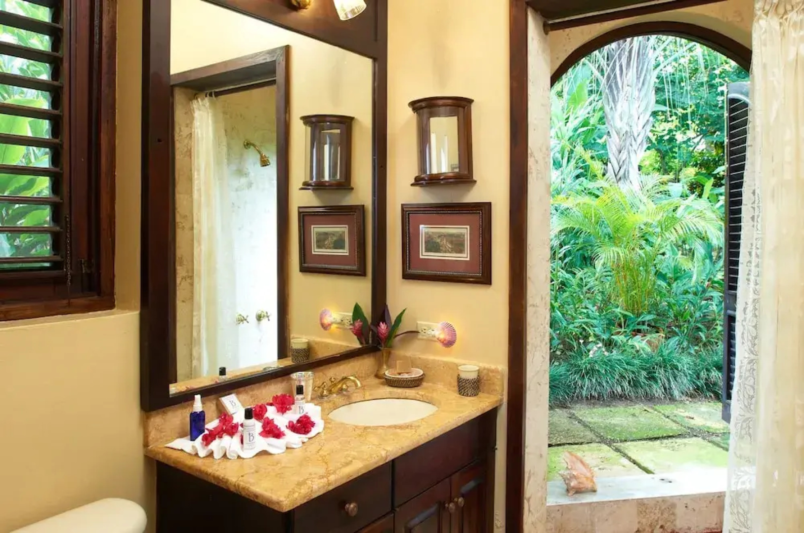 Bluefields Bay Villas